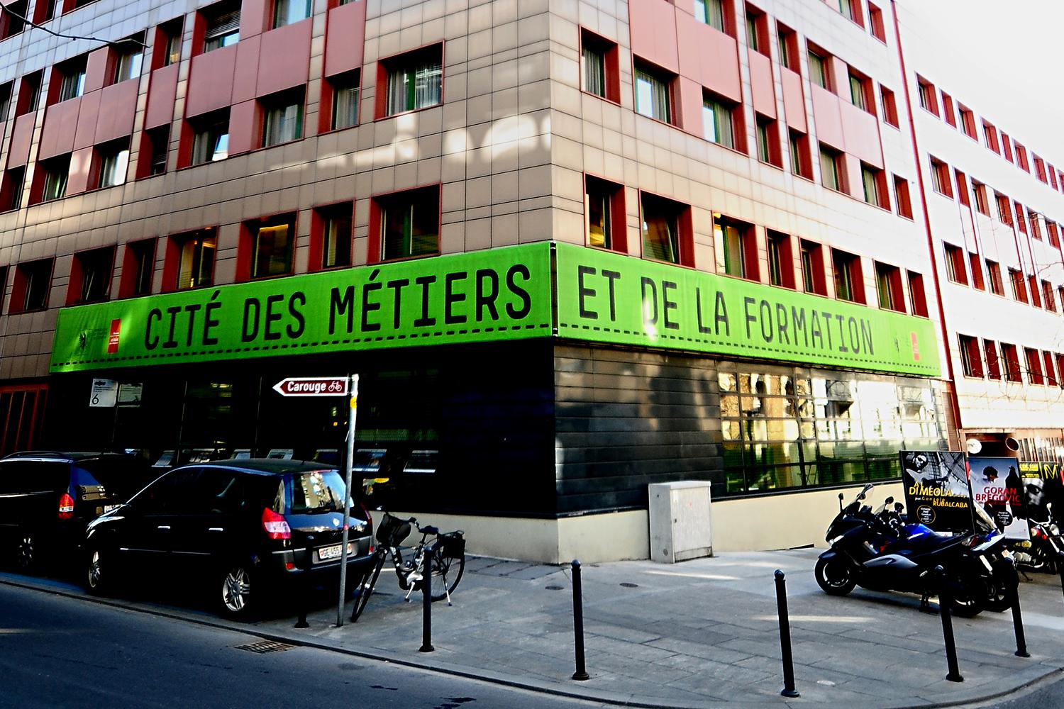 Banderole - Loutan & Cie