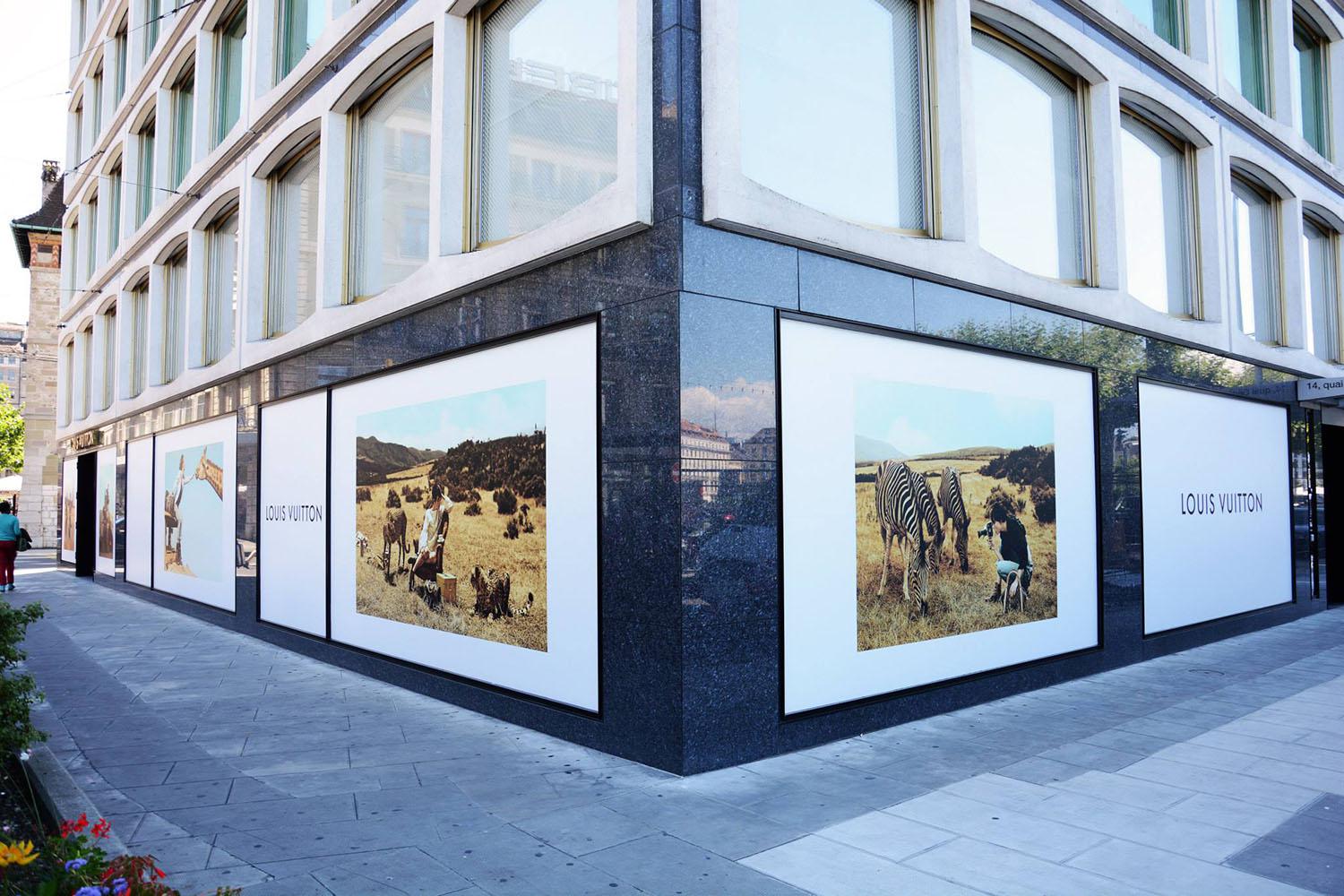 Vitrine exterieure -  Loutan & Cie