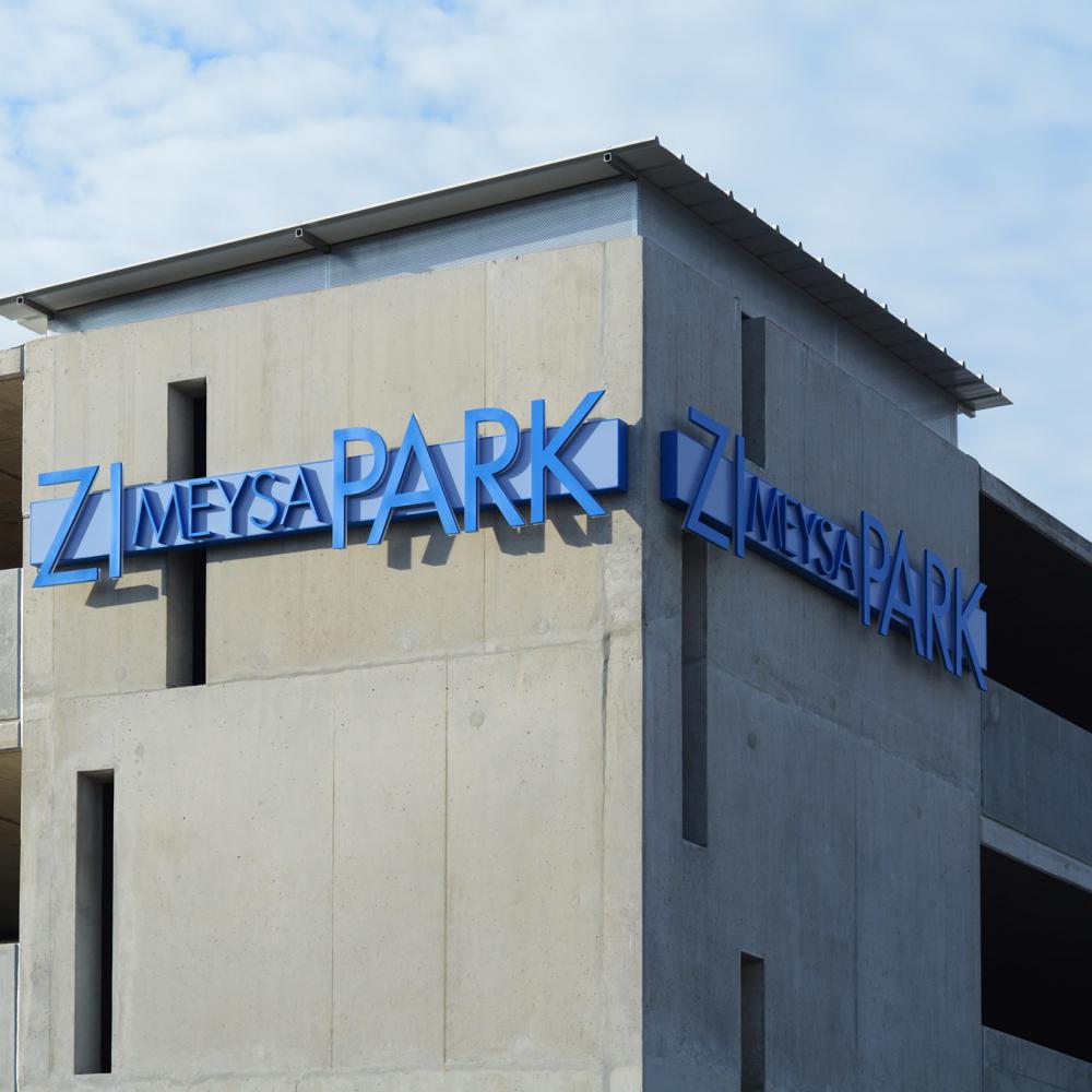 Zimeysa Park