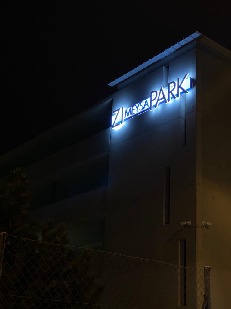 Zimeysa Park