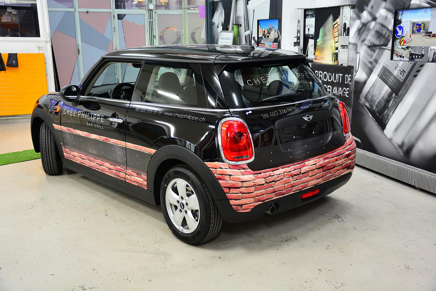 Voiture publicitaire