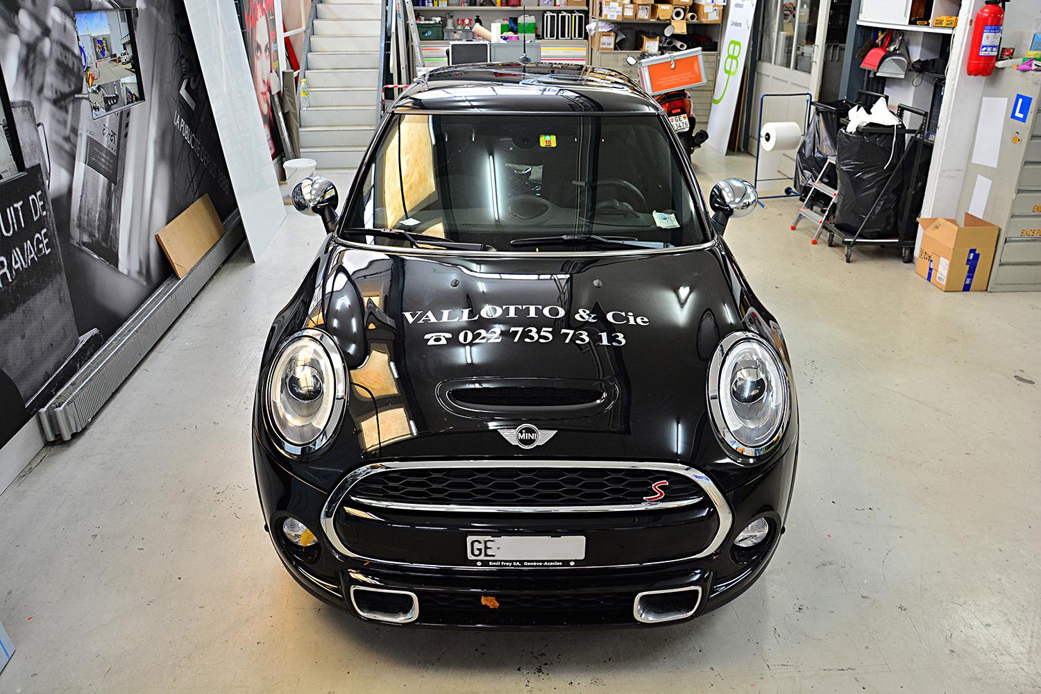 Voiture publicitaire