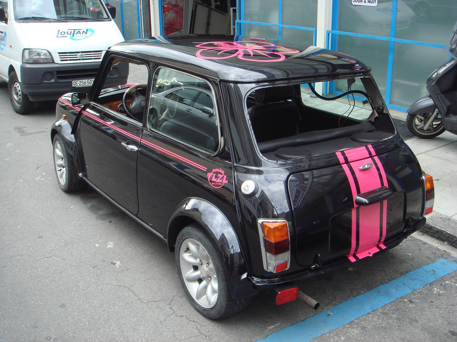 Voiture publicitaire