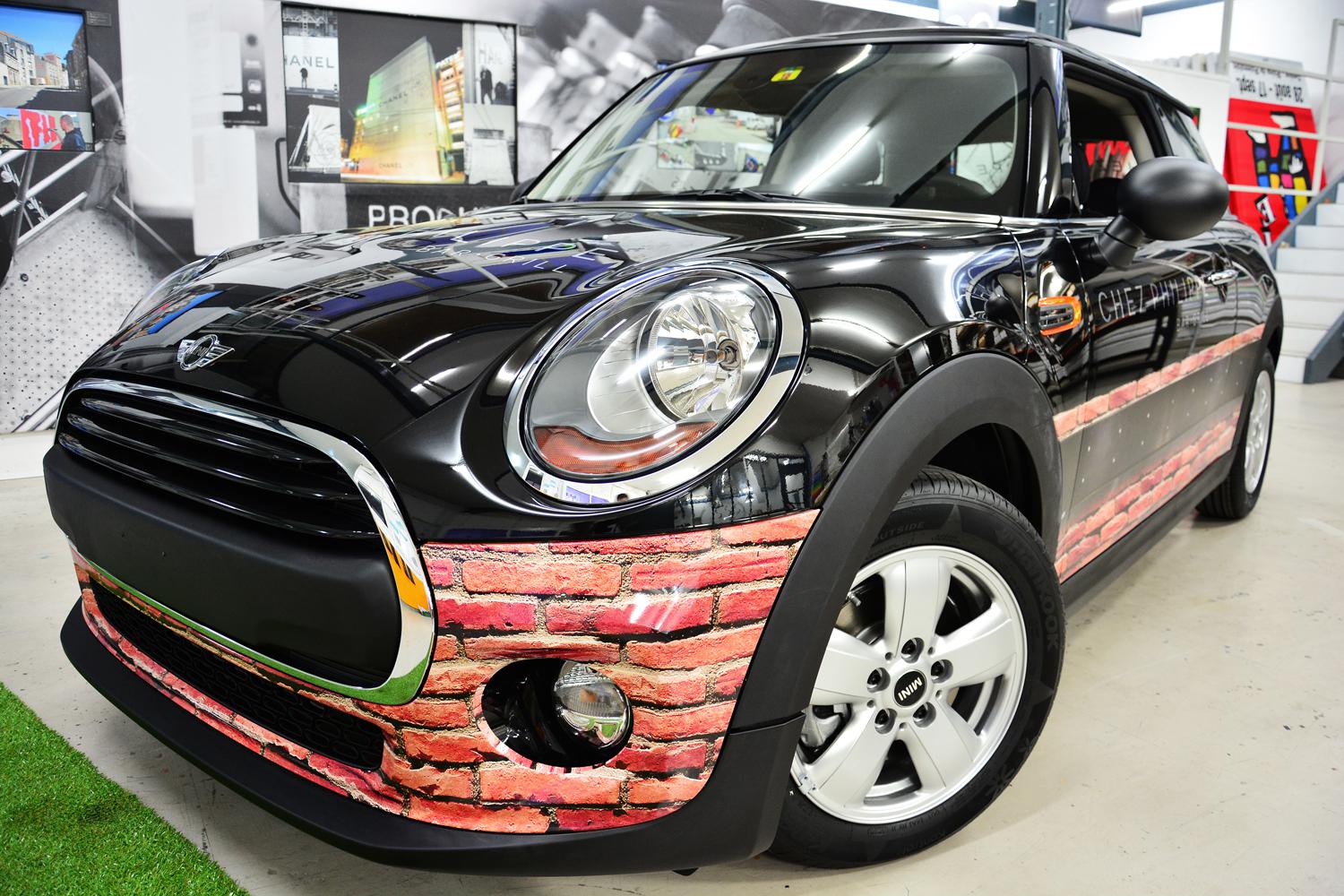 Voiture publicitaire
