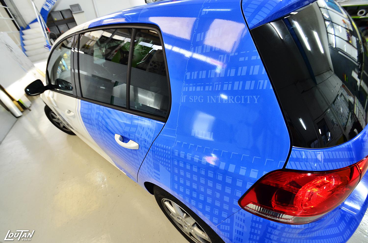 Voiture publicitaire
