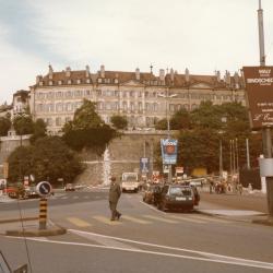 1984 Trapèze place Neuve