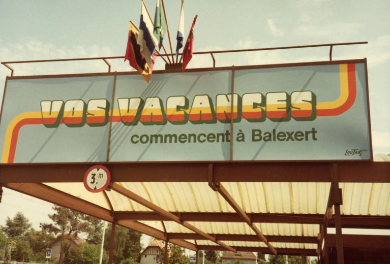 1982 Panneau Balexert vacances