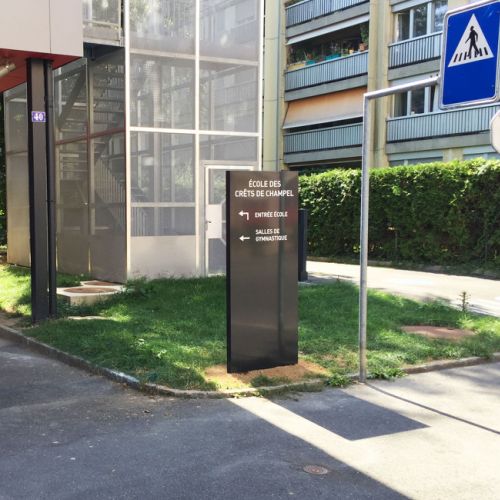 Totem et mobilier urbain